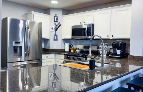 Themed Luxury Apartment With Pools and Jacuzzi - Foto 13