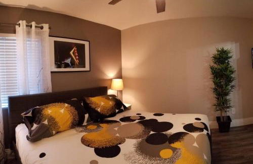 A - Fully remodeled and professionally decorated - Foto 9