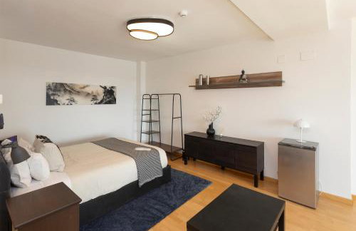 Loft Doble Altura con Terraza Panorámica y Piscina - Photo 14