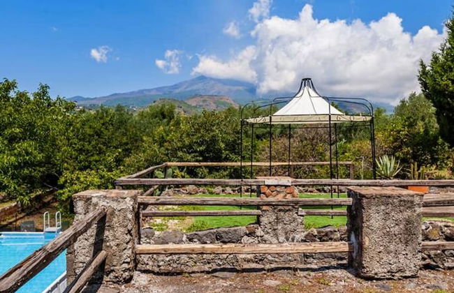 Villa Bonaccorso - La Dimora Immersa Nella Natura ai Piedi Dell Etna - Foto 2