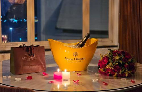 Lux 12 - Cobertura Romantica com piscina aquecida e vista mar - Foto 5