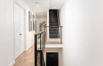 Luxury Gold Coast Penthouse with Deck & Views - Photo 55