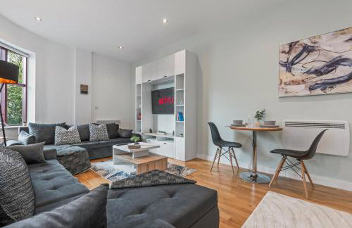 Leeds Stylish City Flat - Sleeps 8 - 2 mins to City Centre - Foto 4