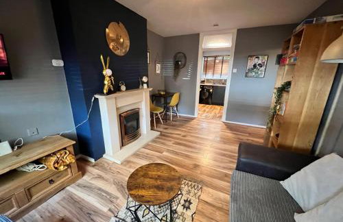 1 Bed Flat - Walton-on-Thames - Foto 22