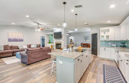 Spacious Home with Sunroom, 15 Mi to Pensacola! - Foto 14