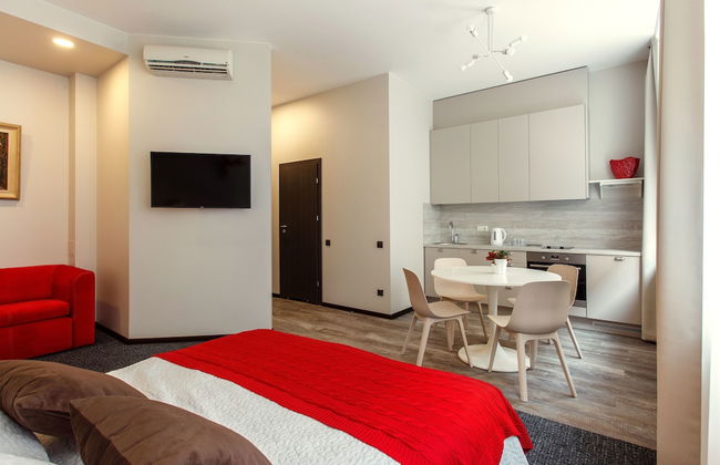 Old Town Trio Apartments - Photo 24