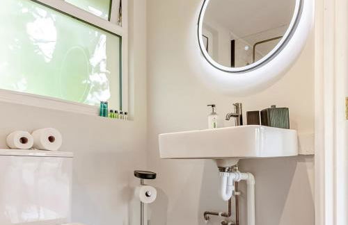 Glass House - Ukc7127 - Photo 8