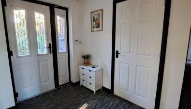 Sizeable 4 bed property on Huntingdon Ring road - Foto 3