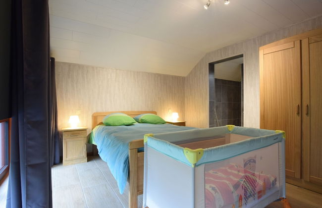 Serene Garden Retreat - Photo 8