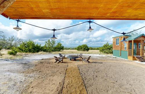 Romantic Tiny House with Views in Harper! - Foto 4