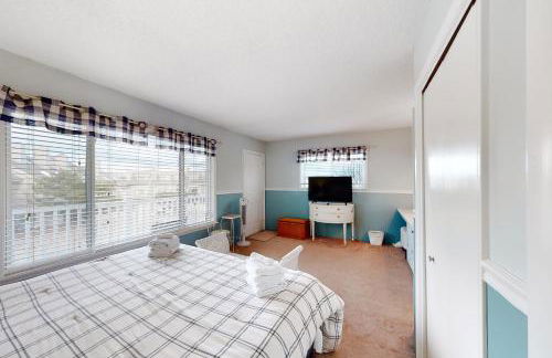 Dewey Villas --- 24 Dickinson Ave, Unit #8B - Foto 14