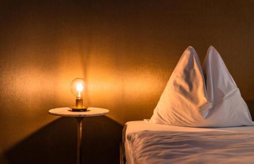 goldfinger + suites - Photo 51