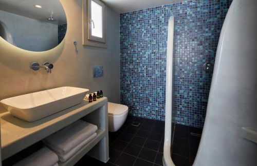 Mountain and Sea Suites - Foto 26