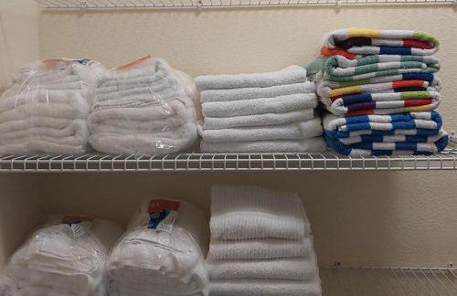 StudioReu-IBRAIM · Remodeled Studio by Disney-Resort- New Listing - Foto 15