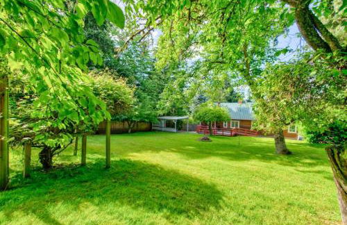 Private park in a cozy home next to I-90 huge yard - Foto 71