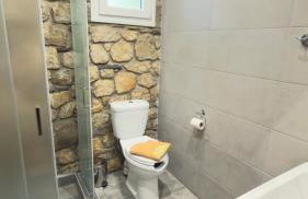 Traditional Stone Home for 2 - Pholeos Mountain Homes - Foto 9