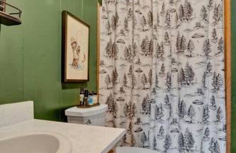 Serene & Fun Family Gem ~ Big Bass Lake Community! - Foto 9