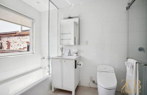 Fully Furnished PH Duplex with Private Outdoor Space - Foto 3