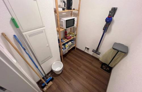 Jellys Apartment - 70qm - Balkon - Küche - Parken - 2x smart TV - King Size Bett - nur 5min zum Europa Park - Foto 58