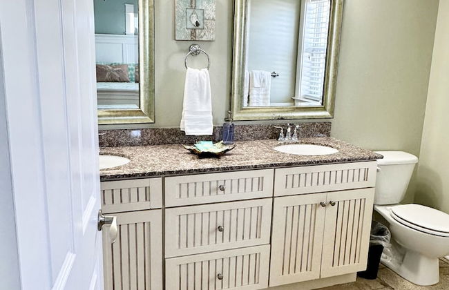 Sea View Play 3 Bedroom Home by RedAwning - Photo 28