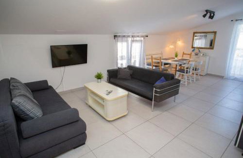 Apartments Yucca - Photo 26