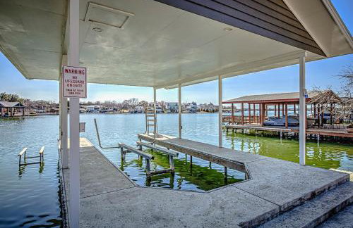 Lakefront Family Home for 12 w Picturesque Views & Patio - Foto 40