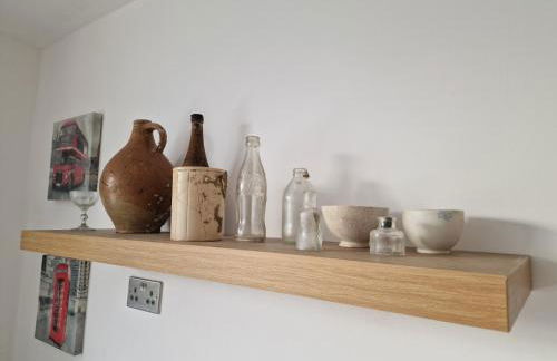 Beachside Bliss in Heart of Town - Foto 22