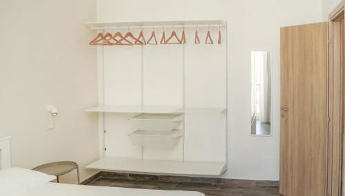 Chiatamone Relais - Photo 4, wardrobe