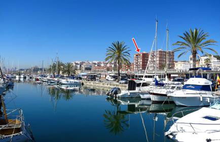 Marina Port & Beach-Apartment - Photo 27