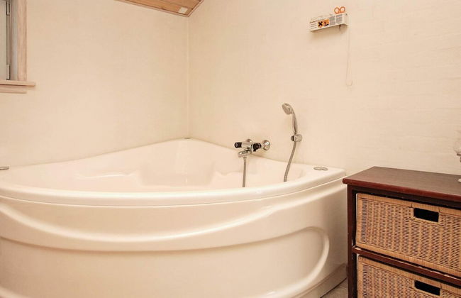 8 Person Holiday Home in Strandby - Foto 4