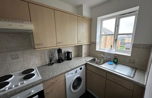 Timber Court - FREE PARKING - 2 Bedroom Apartment - FAST Wi-Fi - Perfect for Contractors! - Foto 12