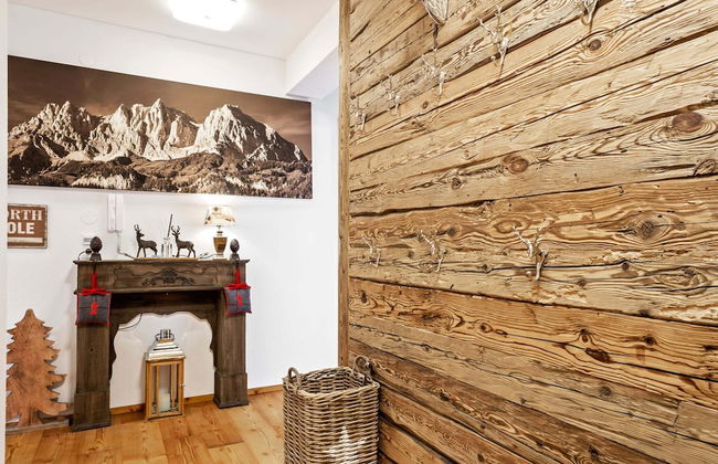 Unique & Exclusively Furnished Chalet near Ski Lift - Foto 24