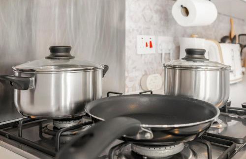 Stylish 1BR Flat-Terrace-Free Parking-Rail Station - Foto 14