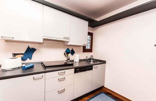 Elegant apartment with LIFT in historical 1600 Palace, a few min walk from San Marco Square - Foto 39