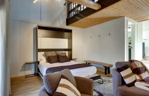 Peaceful Woodland Cabin with Screened Porch & Arcade Near Siloam Springs City Lake, Gentry, AR - Foto 9