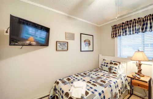 Hike, Golf and Ski Beech Mtn Condo with Resort Perks! - Foto 22