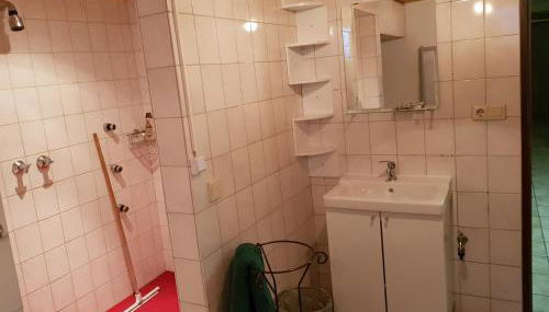 Ferienwohnung und Monteurwohnung mit großer begehbarer Dusche - Foto 2