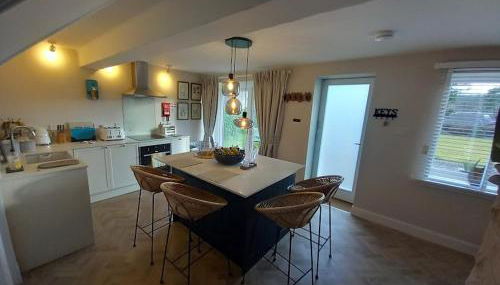 Beautiful Historic Cottage - Foto 4