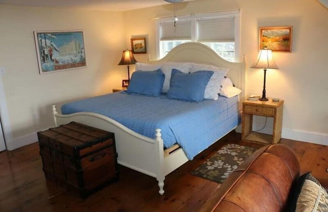 Cadillac Views - Photo 3