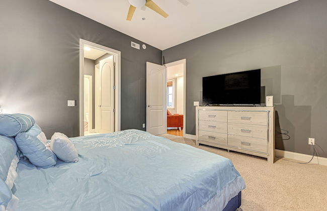 Heart of Dtwn Omaha: Historical Apt w/ Perks - Foto 11