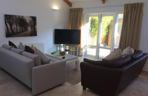 The Coach House - Photo 4