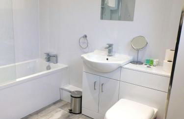 4 Bedroom Newly Refurbished Home in East Kilbride - Foto 30