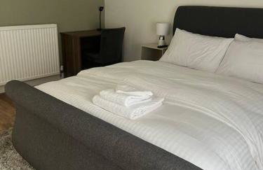 Comfortably furnished 2 bedroom home in Bolton - Foto 35