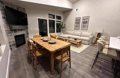 New East Deer Valley, 1 min, B6301, Luxury 3br condo, Park City 10 min - Photo 3