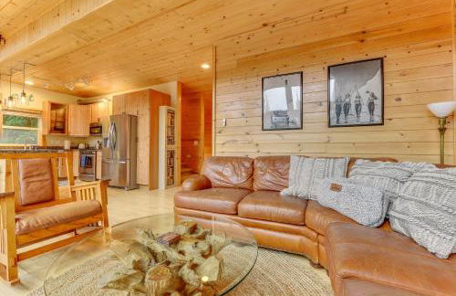 Grizzly Tower Packwood Cabin with Hot Tub! - Foto 5