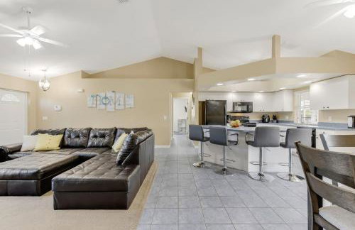 Waterfront Villa with Heated Pool - Villa Wine Down - Roelens Vacations - Foto 12