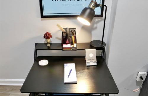 Trendy Apt in Bloomingdale - Parking - Foto 11