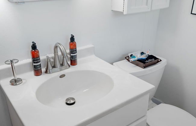 Lake Pulaski Getaway - Photo 17