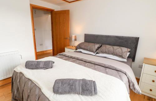 Flat Above 27 - Photo 16