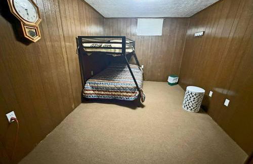 Buffalo Playhouse with game room - Photo 2